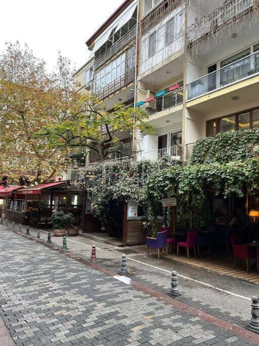 House In The Center Of Kadikoy Apartment Istanbul Bagian luar foto