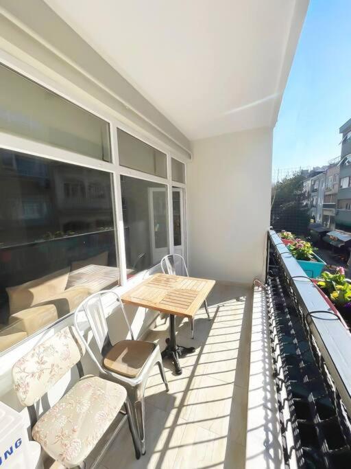 House In The Center Of Kadikoy Apartment Istanbul Bagian luar foto