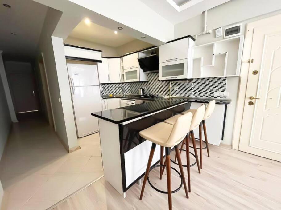 House In The Center Of Kadikoy Apartment Istanbul Bagian luar foto